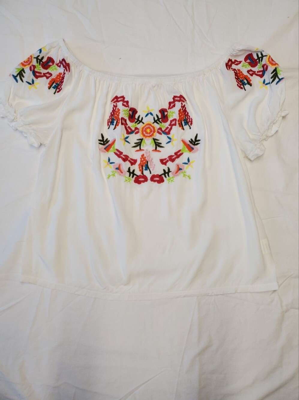 Solitaire Off Shoulder Embroidered Peasant Top White Rayon Boho Floral Size L